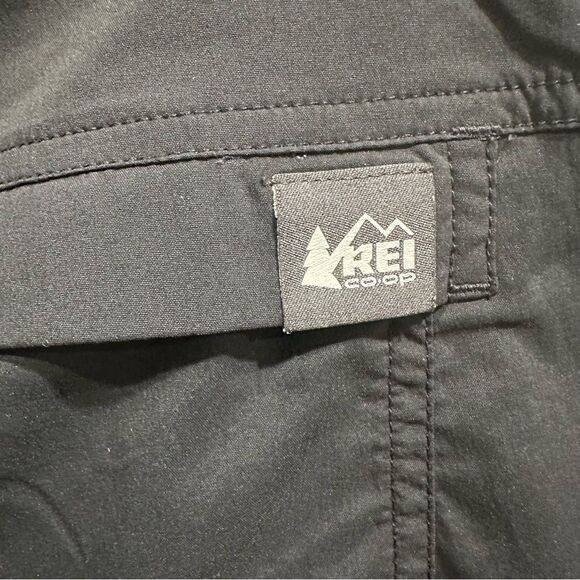 REI Co-op Dark Gray Hiking Shorts Size 14 - Picture 6 of 10